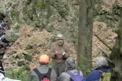 Dr.-Ivan-Krizani-vysvetluje-geologicke-procesy